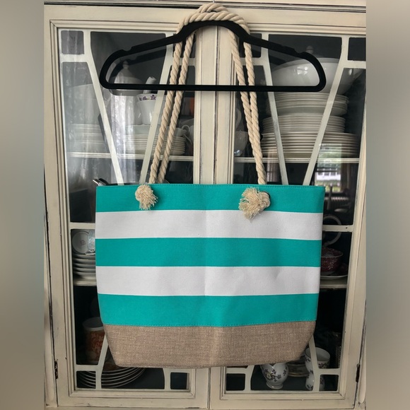 C Embroidered Tote Bag - Picture 2 of 5